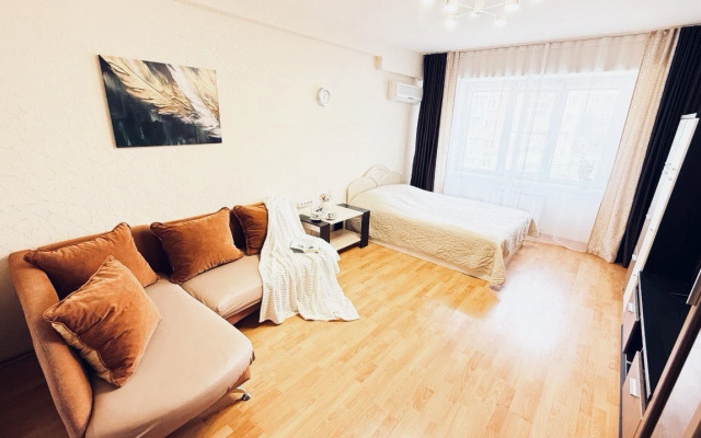Na Petra Yermolaeva 1 Flat