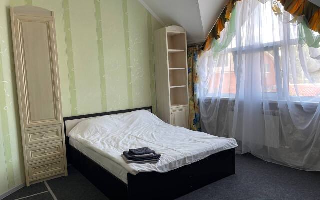 Komfortabelny Dom V Rostove-Na-Donu Private house