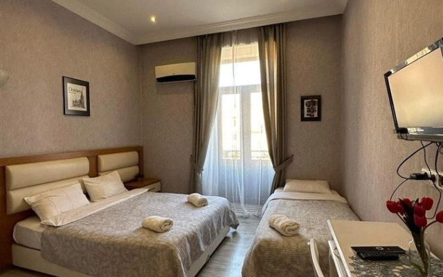 Visiting Nona Apart Hotel