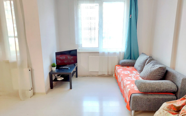 Апартаменты Студия у Финского в 2 Станциях от Невского