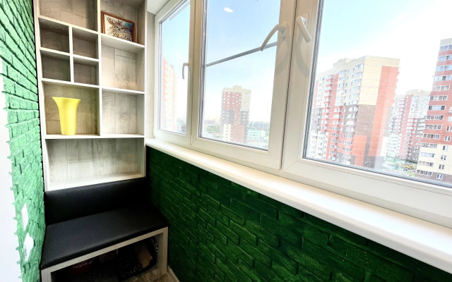 Layf 2 kom na Kalinina 18 Flat