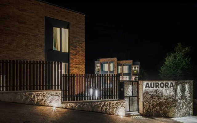Aurora Luxe