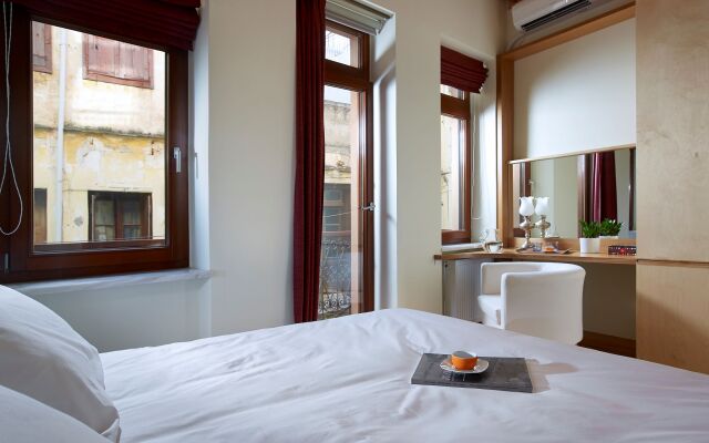 Dorotheou House Villa