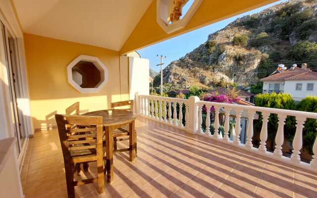 Dalyan Palace Villa