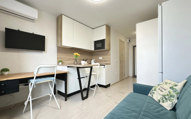 Divan-Krovat s shikarnym remontom Apartments