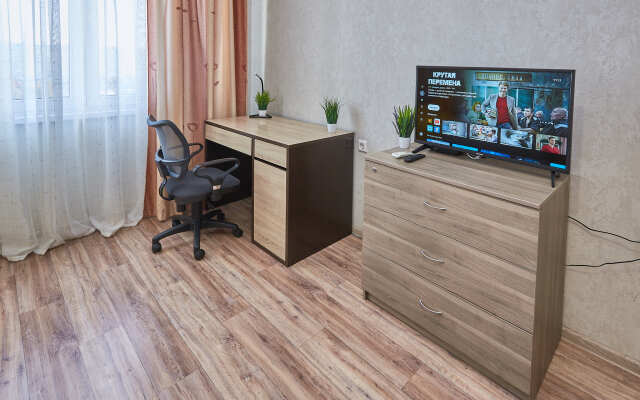 Квартира с Балконом на Артюшкова 27