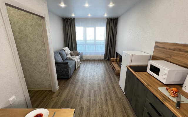 Yasny Bereg 3, 1 etazh Flat