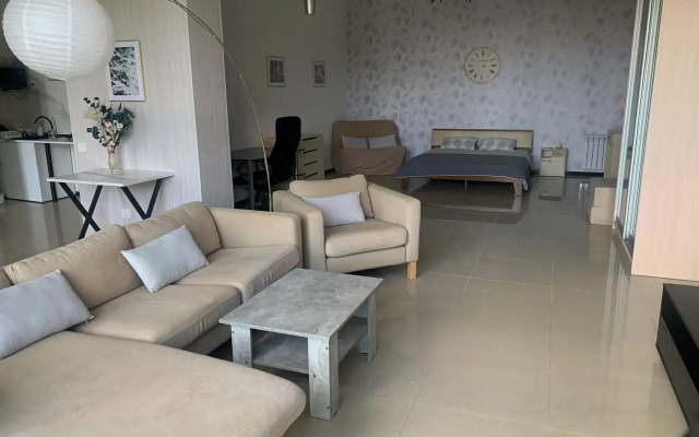 Na Ulitse Yana Tarvatskogo Flat