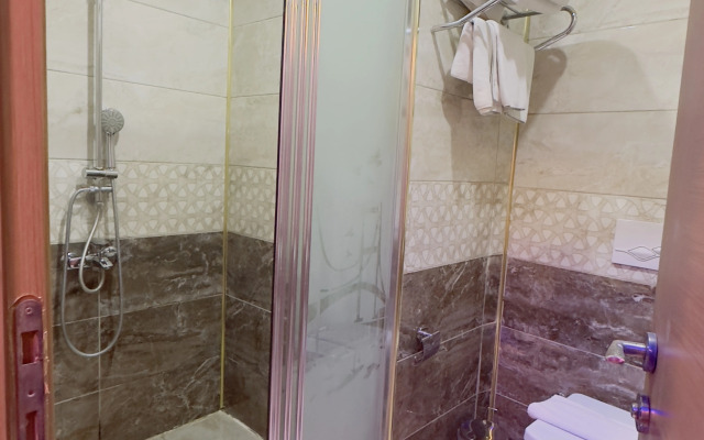 Отель Mitra Downtown