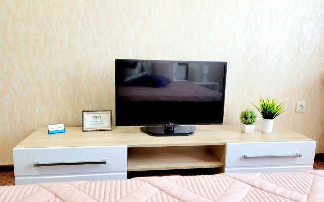 Апартаменты на 45 Стрелковой дивизии д108