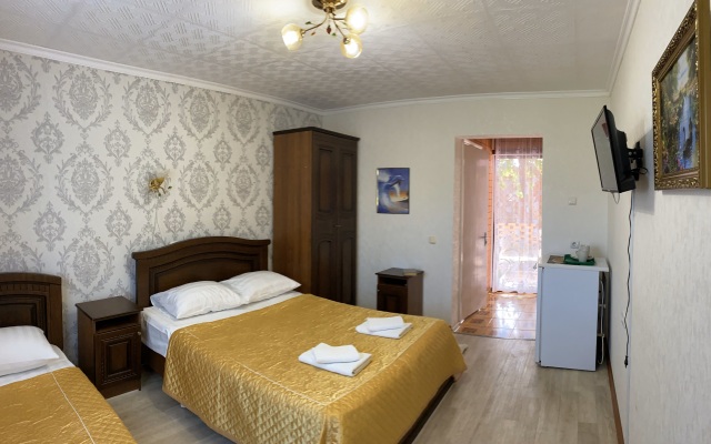 Zolotyie Peski Mini-Hotel
