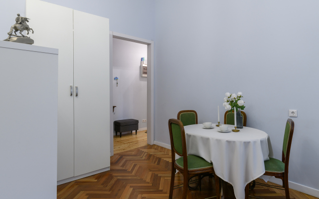 Апартаменты Sergeew Apartments Авторский апартамент у Мариинского Театра