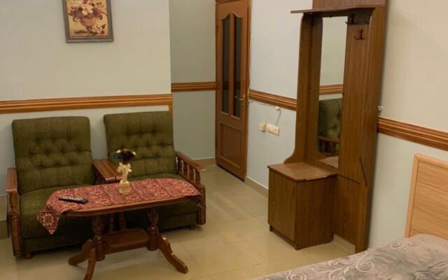 Citrus Hostel