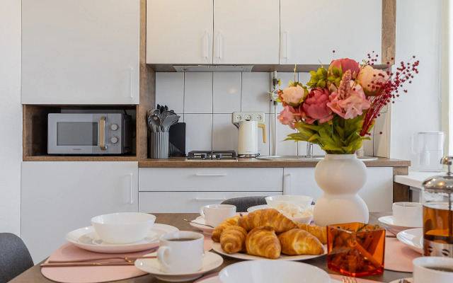 Апартаменты с новым дизайнерским ремонтом