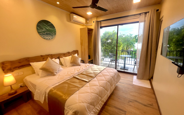 Отель Holiday Home Dhiffushi