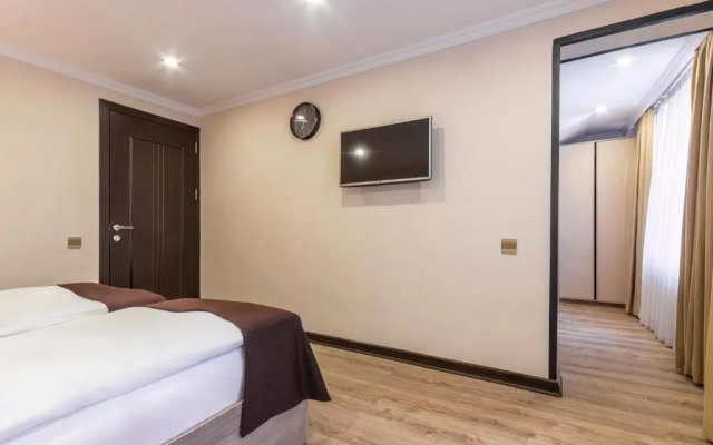 Deluxe Baku Hotel