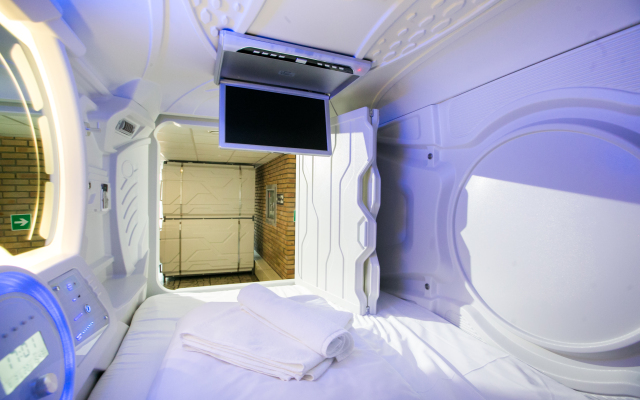 Capslock Capsule Hostel