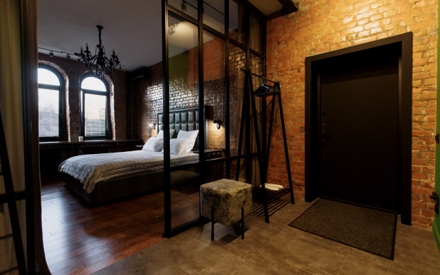 V Samom Tsentre Goroda Flat