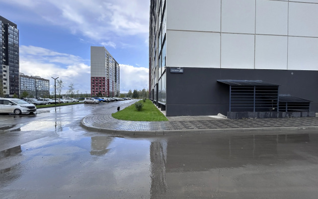 Uyutnaya Nedaleko Ot Aeroporta Im Pokryshkina Flat