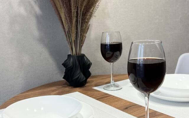 Апартаменты Светлая Уютная Квартира с Шикарным Видом