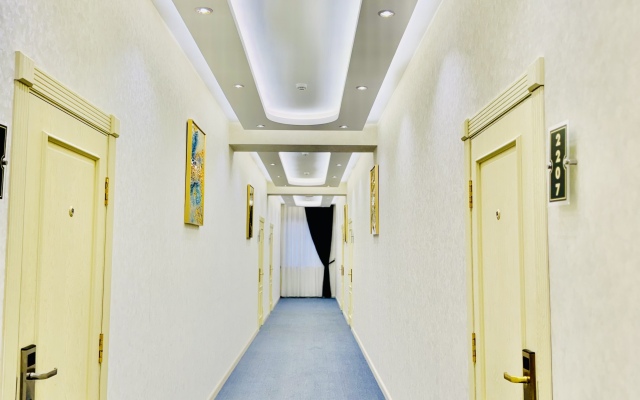 Novza Palace Hotel