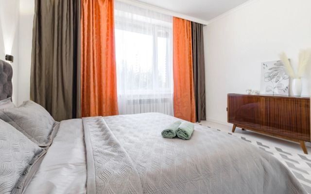 Svetlye Ryadom S Abudabi Apartments
