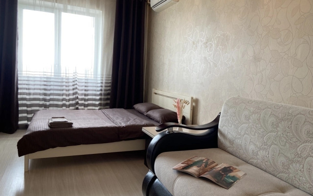 Na Ulitse Mikheeva 25 Flat