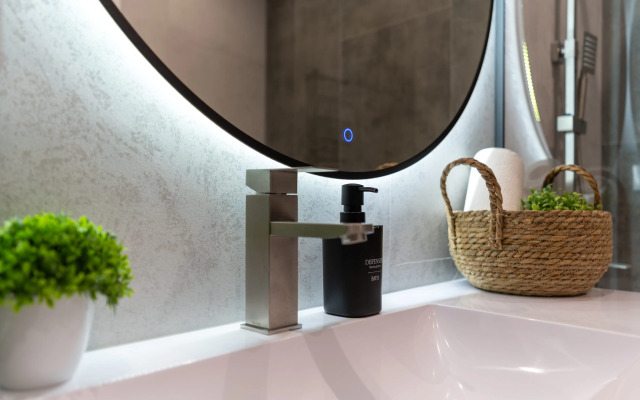 Апартаменты Евродвухкомнатные Stepanenkov на Готвальда 24/4