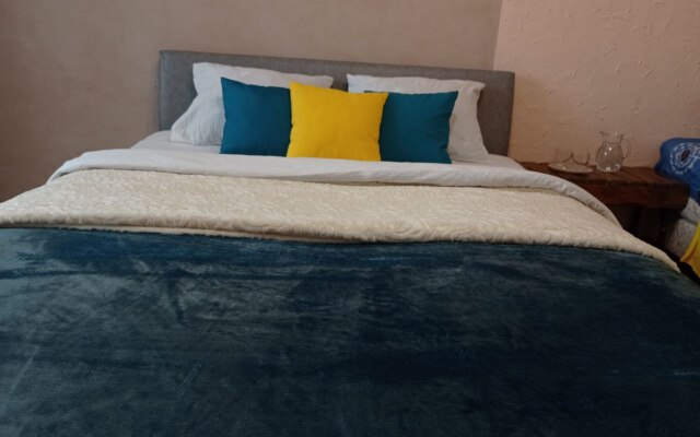 Live-In-Comfort Na Tvorchestva 3 Flat