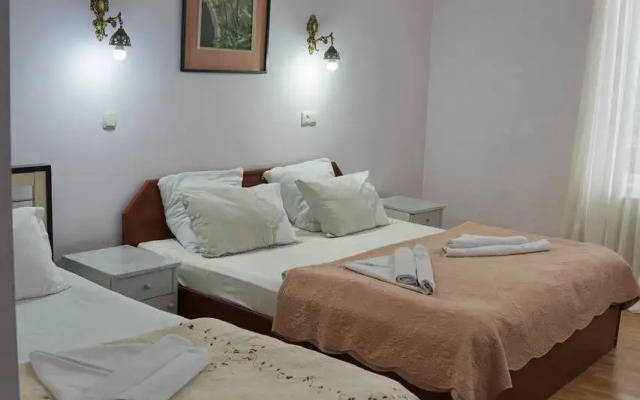 21 Na Udachu Mini hotel