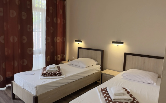 Solntsa Guest House