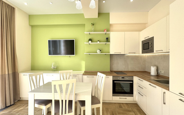 Zhk poseydon 587 Mamayka Vidovaya Studiya (TrustControl) Flat