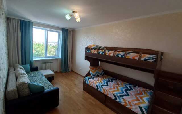 V Kurzone Flat