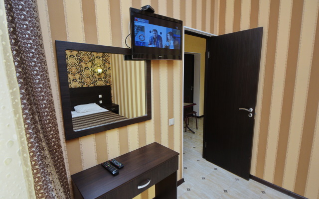 Ahilles Palas Guest house