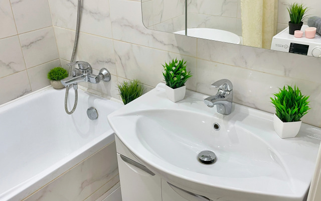 Апартаменты Relax Apart на Улице Германа Титова 5/2 Двухкомнатная Люкс