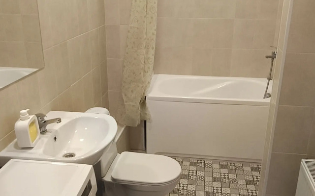 Апартаменты Комфортные апартаменты в географическом центре Уфы на Шафиева