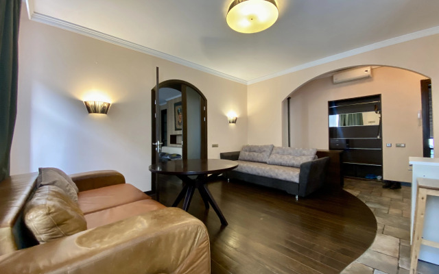 Апартаменты Вознесенский 4 Home