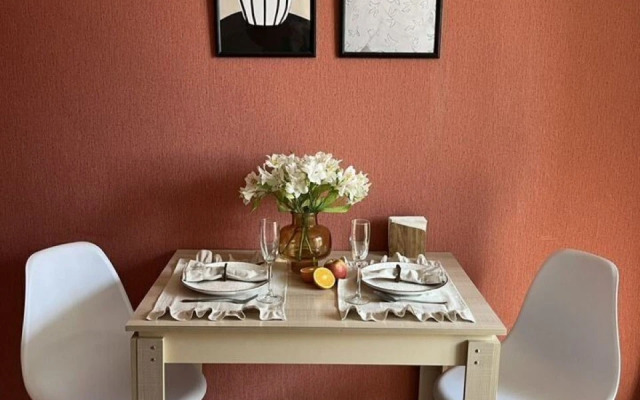 Stilnaya, Uyutnaya, Svetlaya S Kachectvennym Sepvisom Flat
