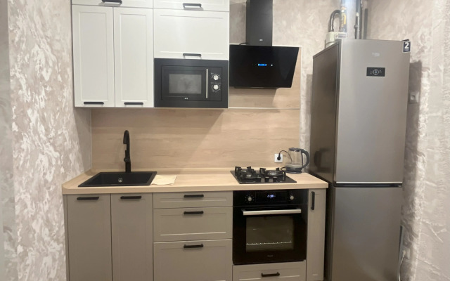 Квартира В 10-ти минутах от ТЦ “Глобус”!