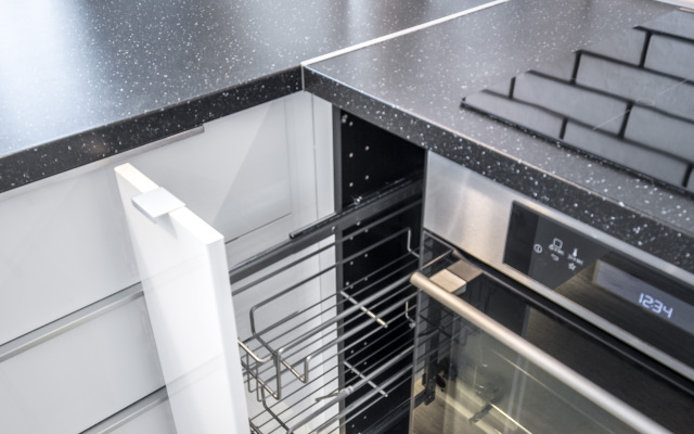 Апартаменты с панорамным видом: наслаждайтесь закатами в центре города рядом с ТРЦ «Галерея»