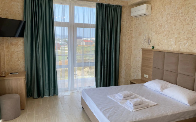 Troya Hotel