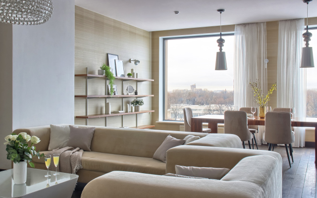 MyHomeYourHome with Panoramic View on Pesochnaya Embankment 12Apartments