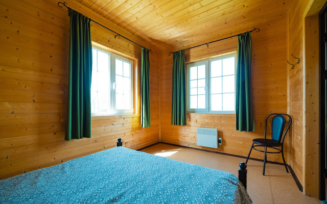 Частный дом на берегу озера Плещеево 57А