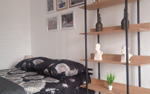 V Tsentre Flat