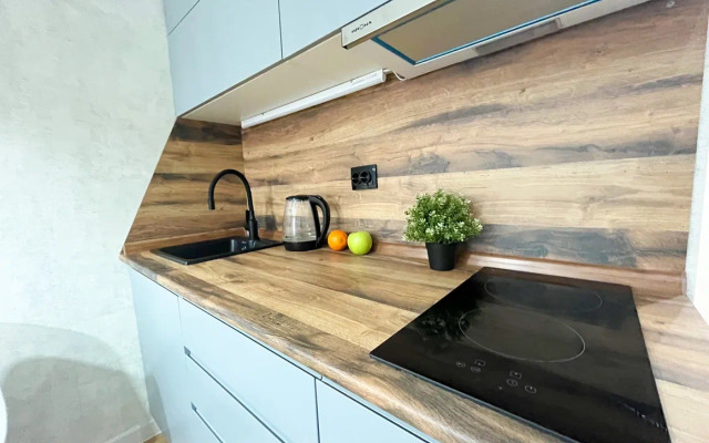 Апартаменты Новая Студия на Набережной №451