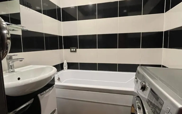 Квартира 1-комнатная в мкр. Советский 7/1