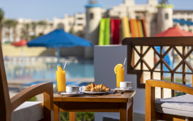 Royal Lagoons Resort & Aqua Park Families and Couples ONLY