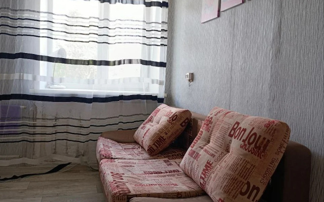 Odnakomnatnaya Flat