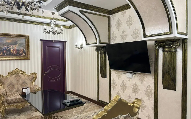 Отель Roma Yerevan & Tours