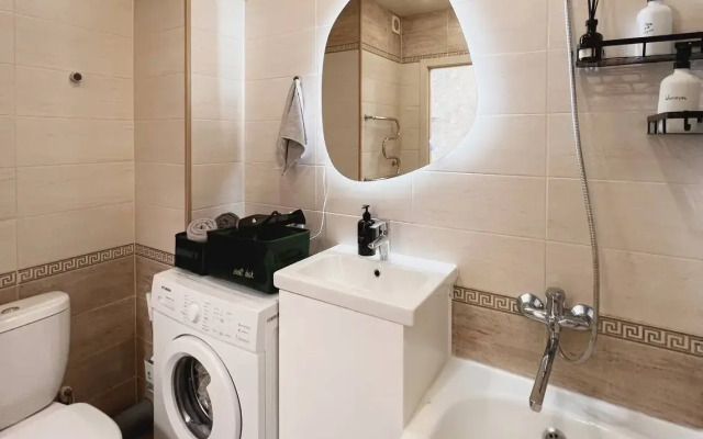 V Tsvete Zhizn Flat